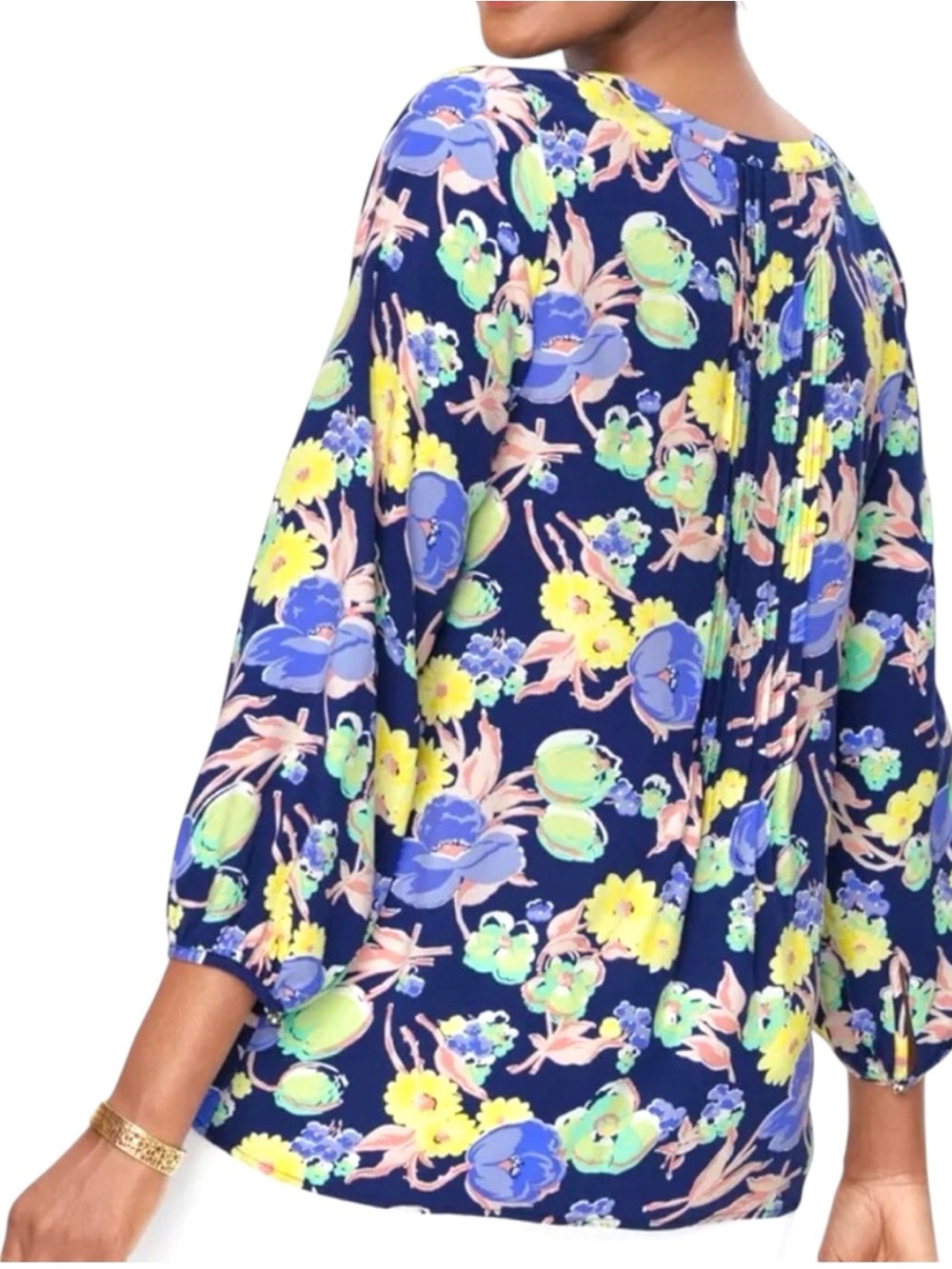 Talbots Sz MEDIUM Navy Yellow Floral Split-Neck Pintuck Pleat 3/4 Sleeve Blouse - Picture 2 of 9